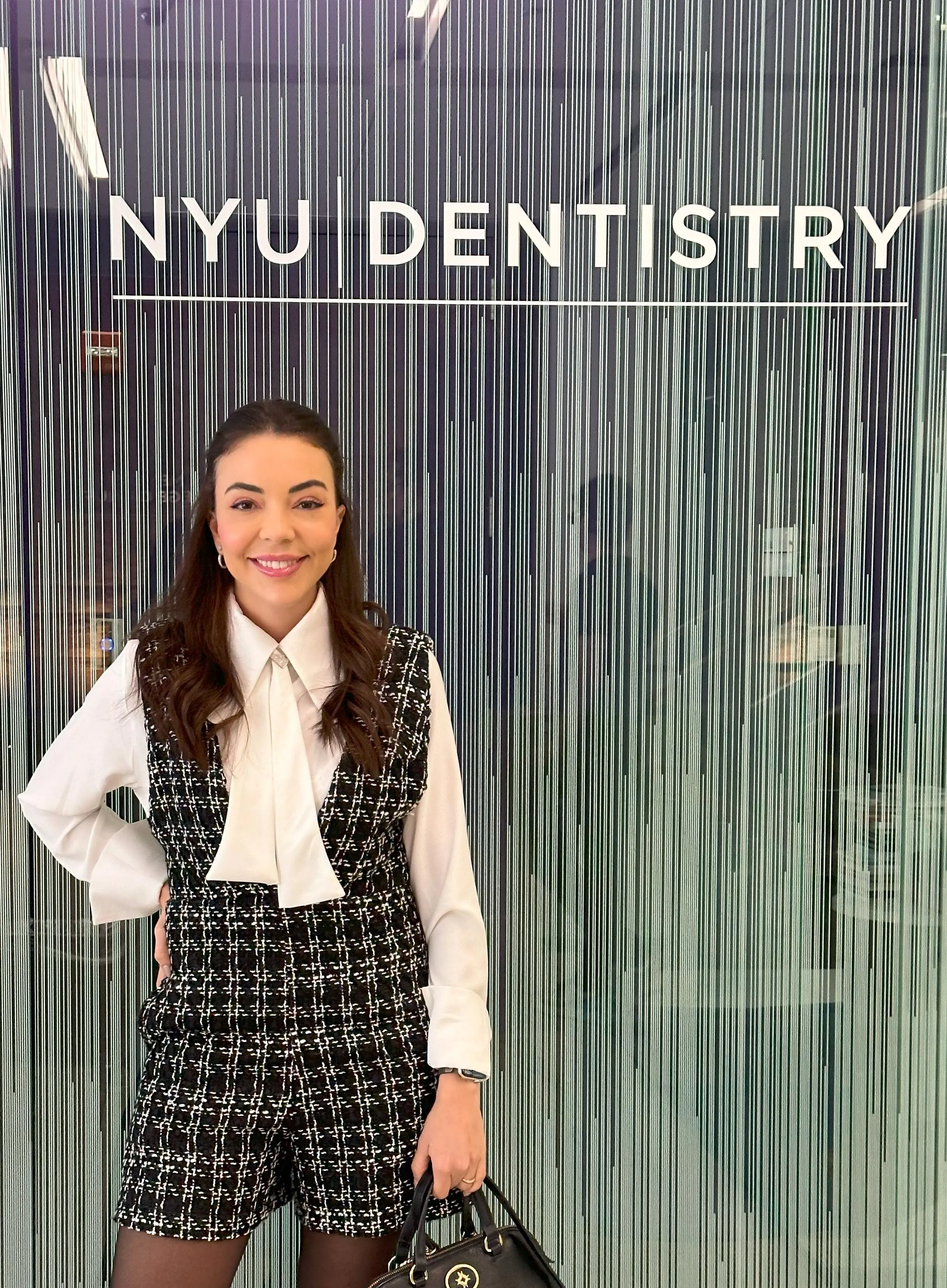 [Foto da Dra. Betina no Marc Institute]